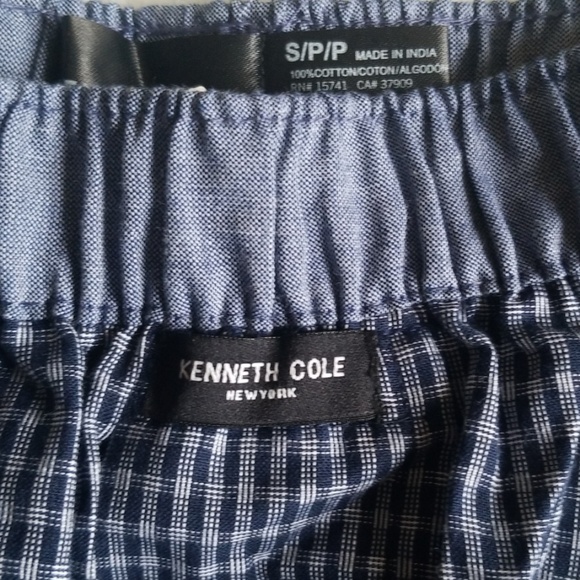 Kenneth Cole Blue Boxers - Picture 2 of 2